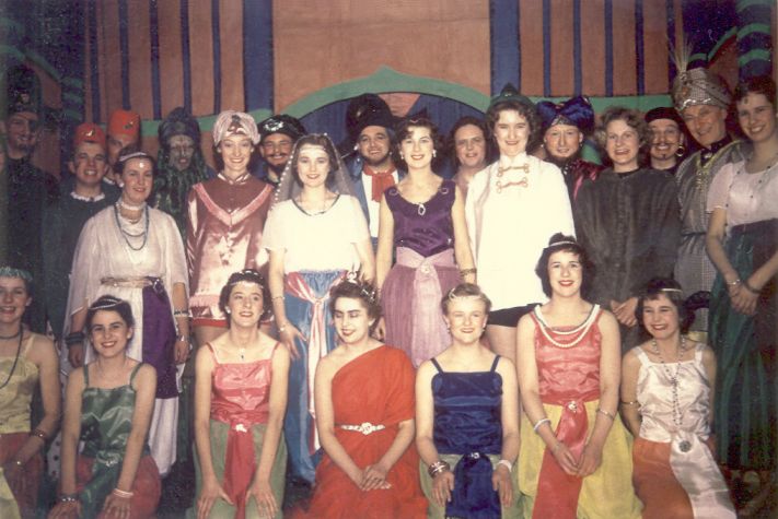 Back row: ??; Middle row: Aliworse  (red fez), Other 1, Prince Hassan, Princess Shining Pearl, Captain (pirate hat), Selina, Sinbad; Front row: ?, ?, ?, Peri, Other 2, Other 7, Other 5